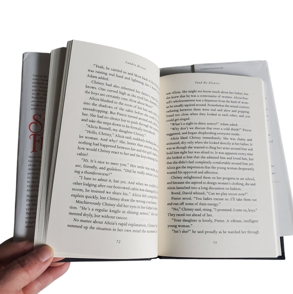 Sandra Brown Two Book Bundle  Send No Flowers/Breakfast In Bed - Picture 11 of 14